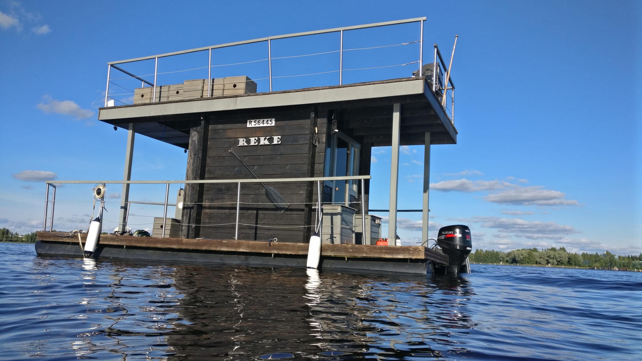 Saunalautta REKE järvellä